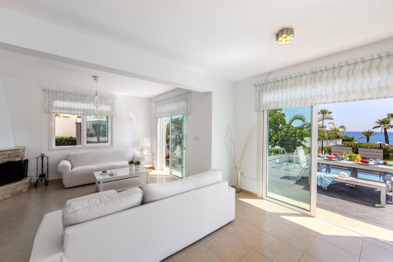 Protaras Sunrise Zen Seafront Villa Esterno foto