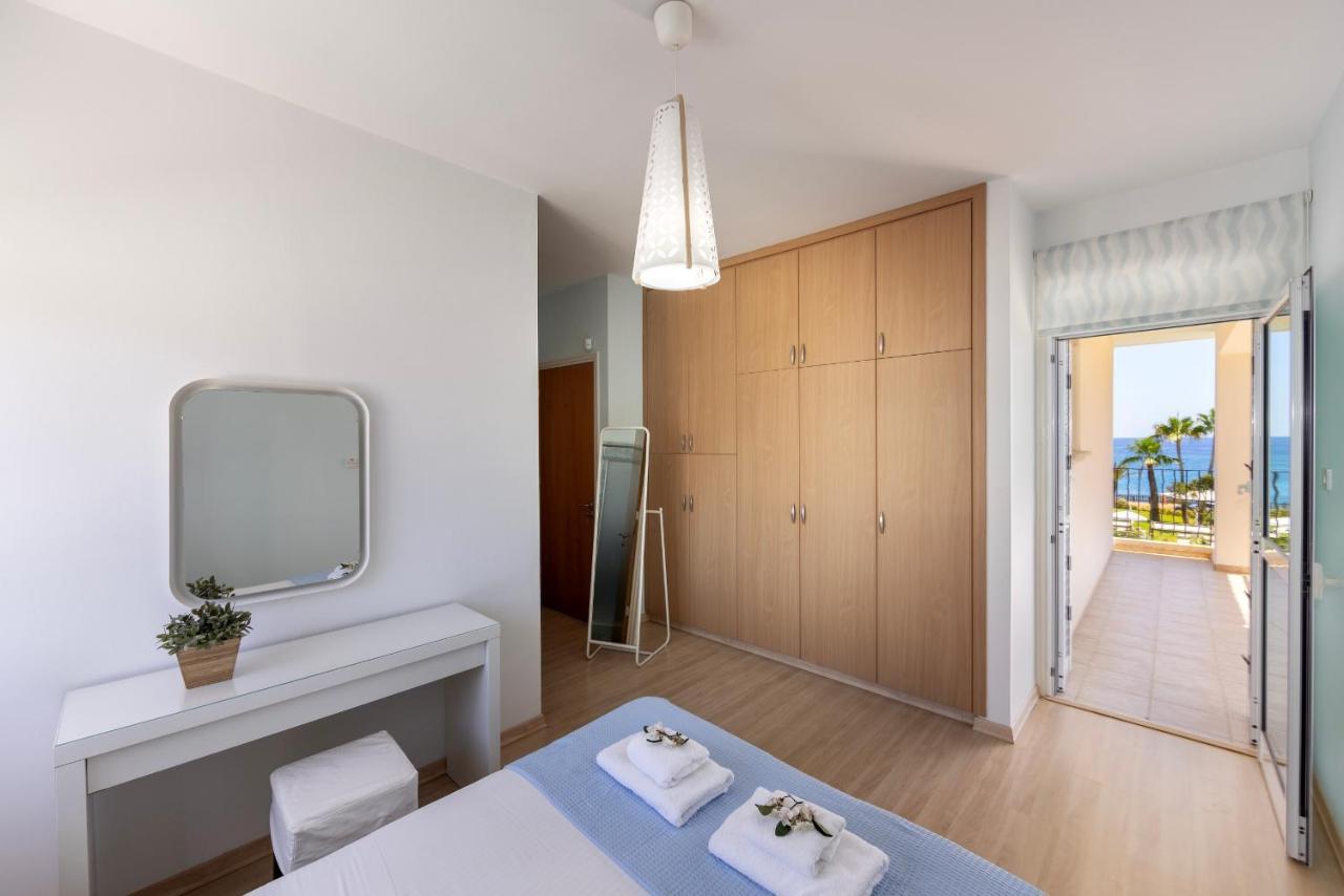 Protaras Sunrise Zen Seafront Villa Esterno foto