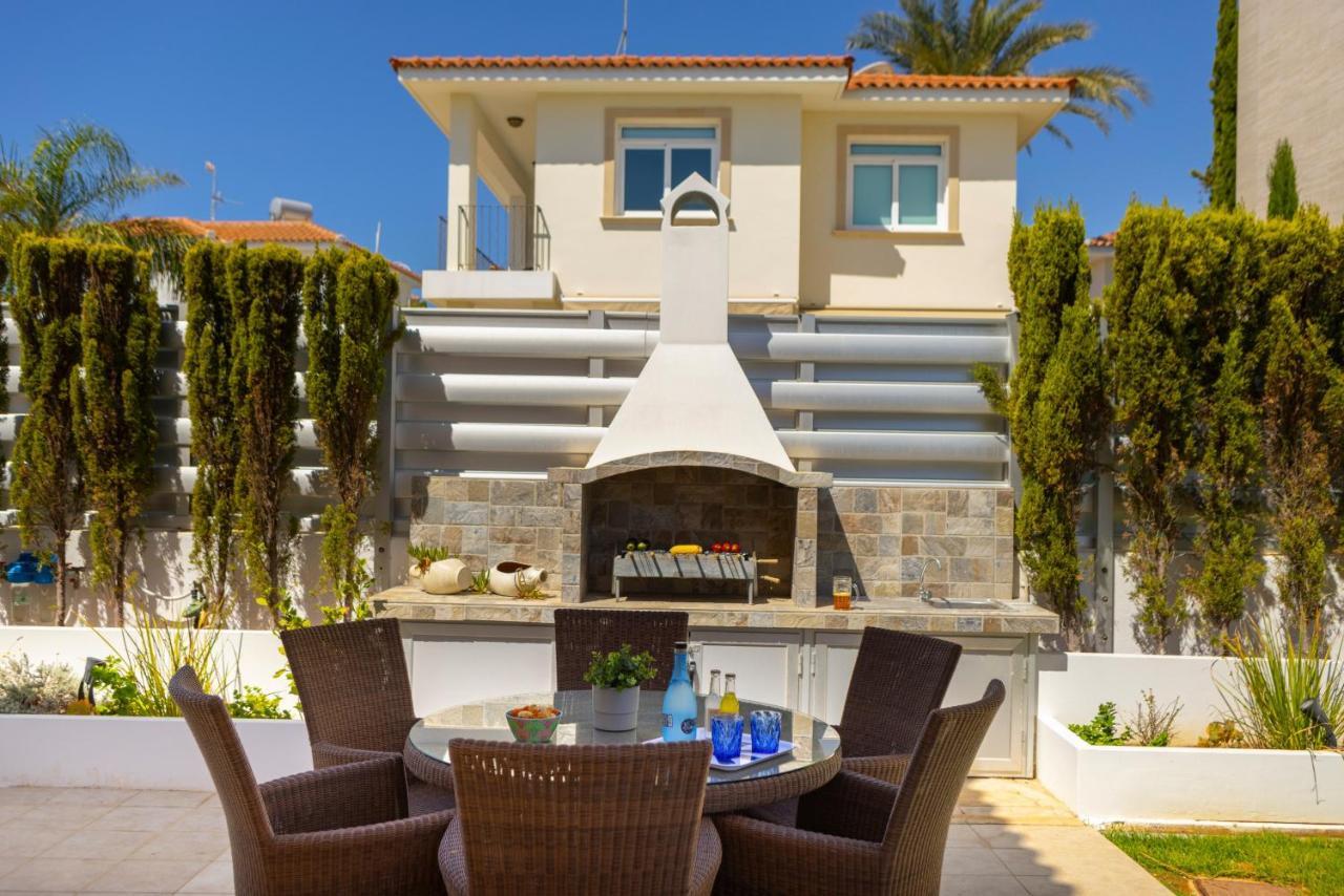 Protaras Sunrise Zen Seafront Villa Esterno foto